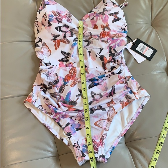 DKNY Printed Surplice Ruched One-Piece Swimsuit - Picture 6 of 8